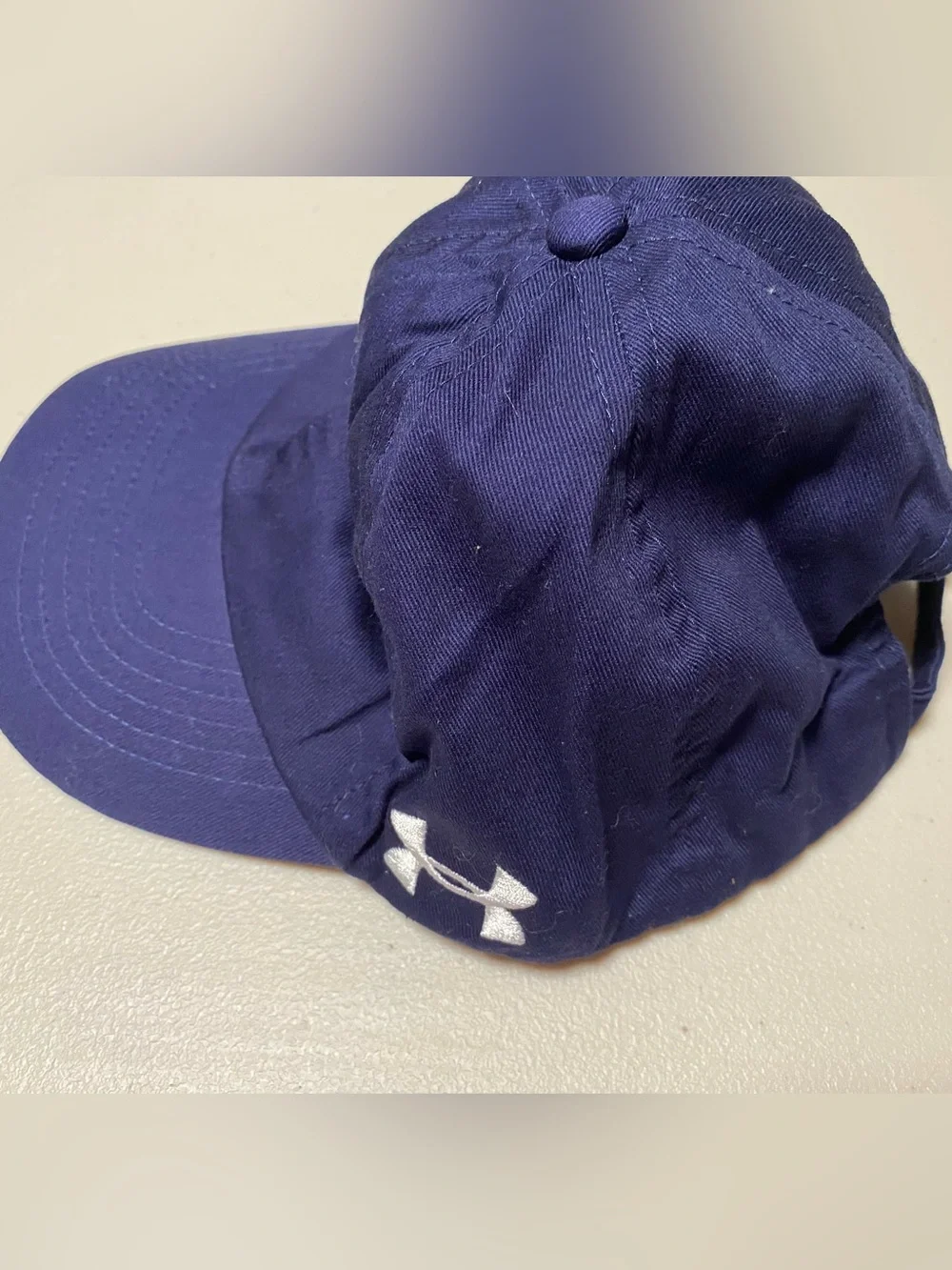 Brand New Under Armour Deep Navy Curved Bill Cap with White Logo Unsex Size